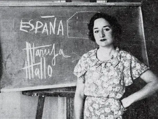 Maruja Mallo as a drawing teacher in Spain