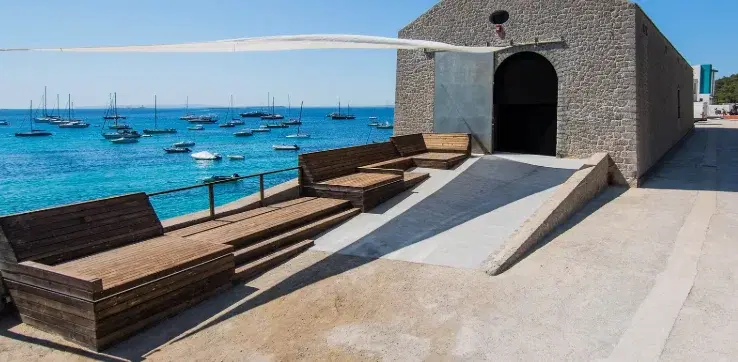 La Nave Salinas