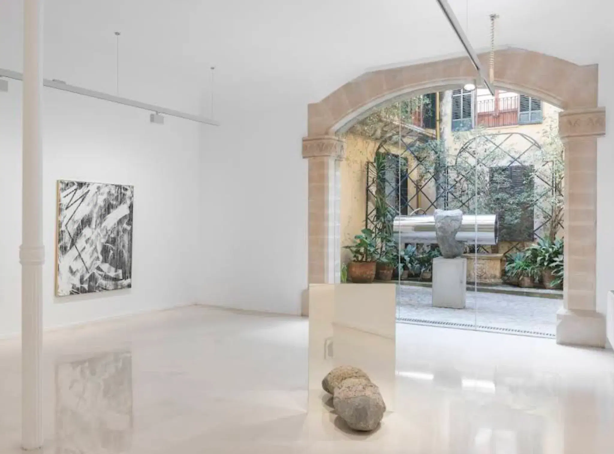 Pelaires art Gallery