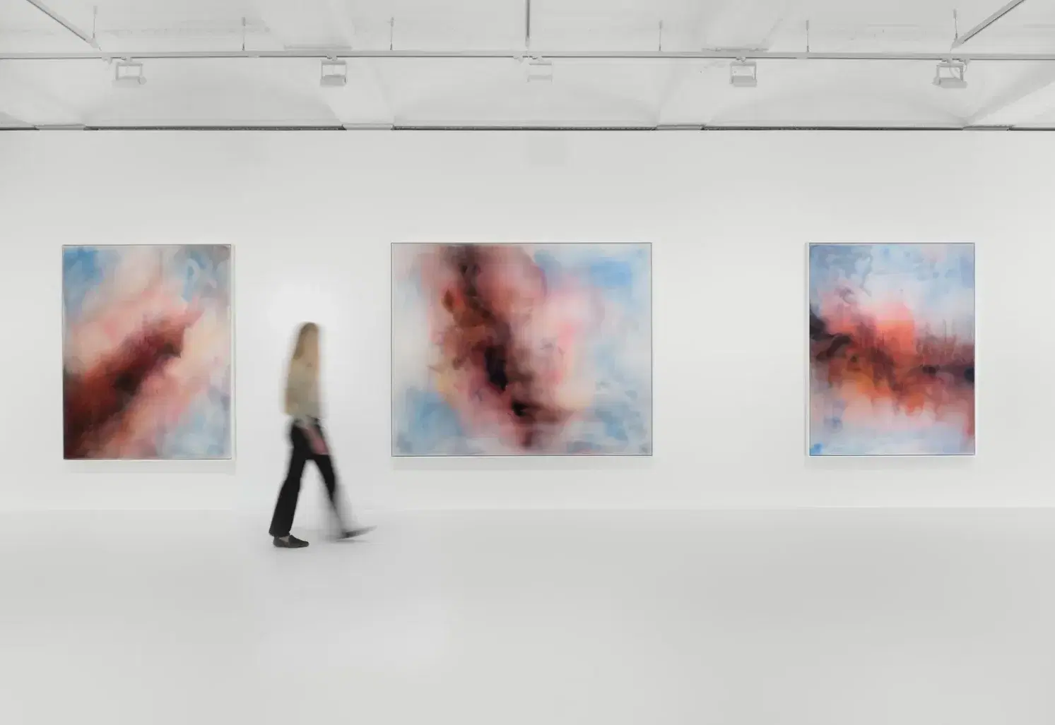 Oliver Beer | The Sky in the Cave
