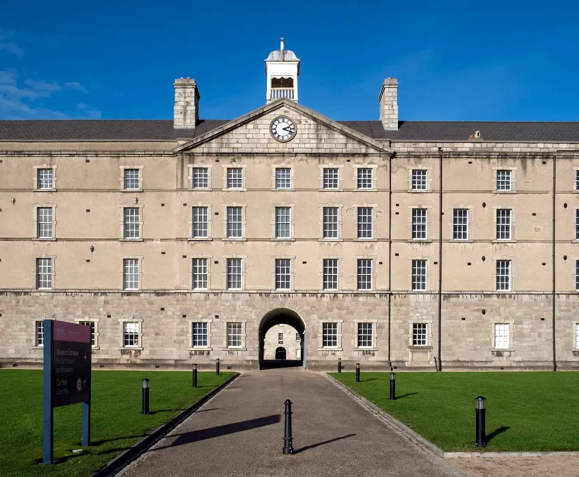 Museo Nacional de Irlanda, Collins Barracks
